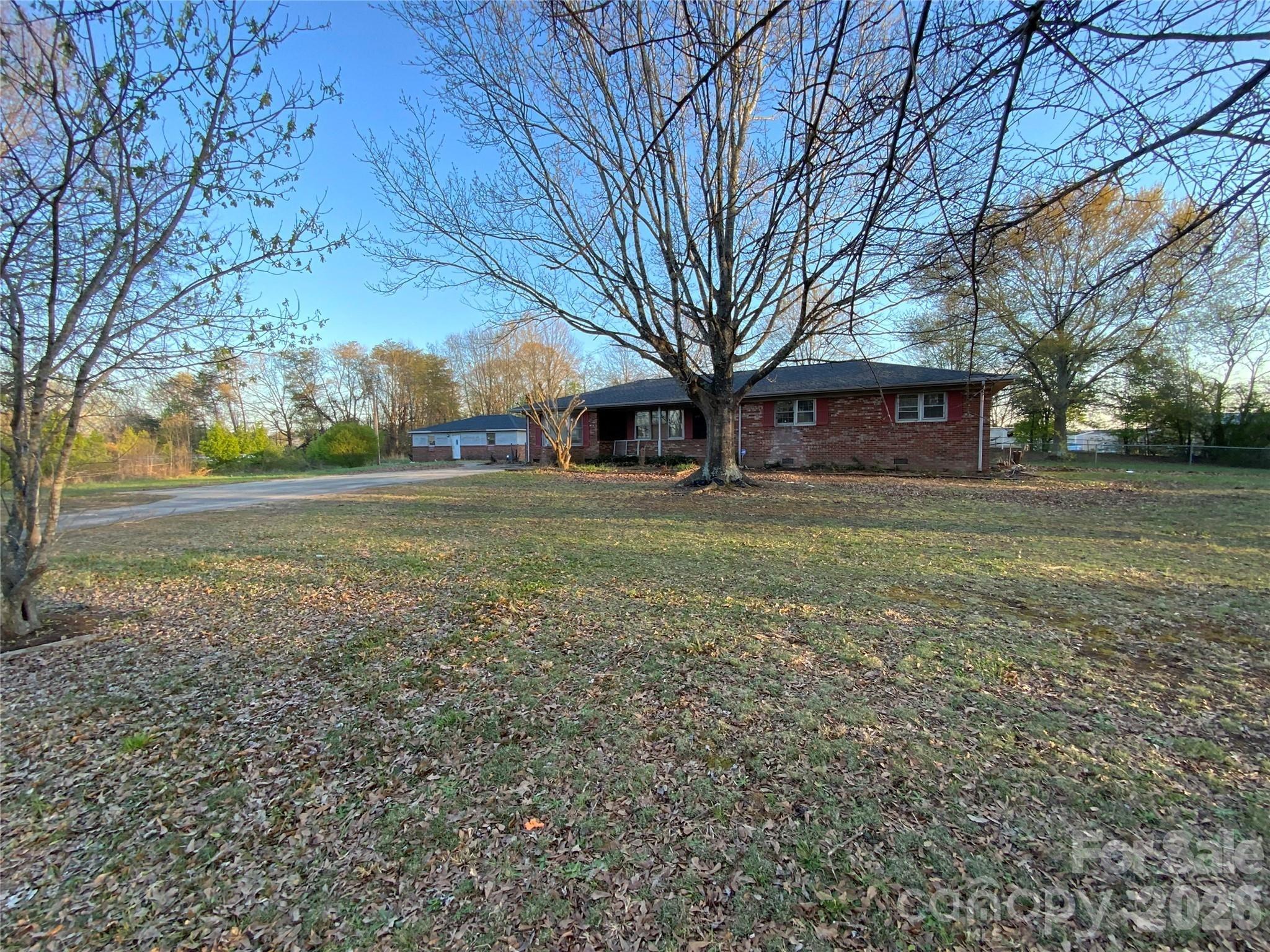 Lovelace Rd, Forest City, NC 28043