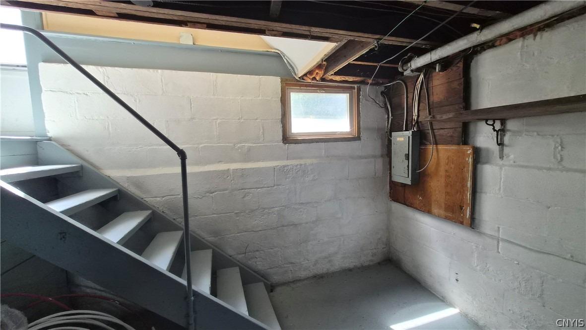Berkshire Ave, Syracuse, NY 13208
