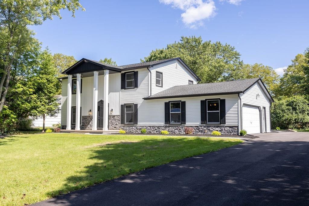 Avalon Dr, Rochester, NY 14618