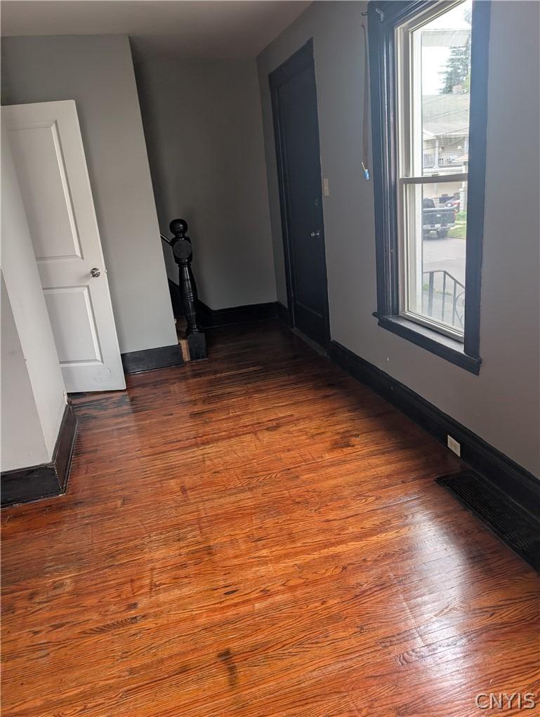 Oswego St, Utica, NY 13502