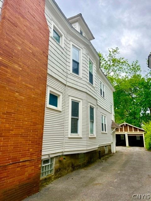 Clarendon St, Syracuse, NY 13210