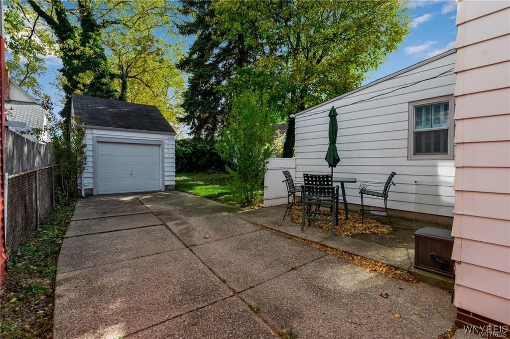 Pine Ridge Ter, Buffalo, NY 14225