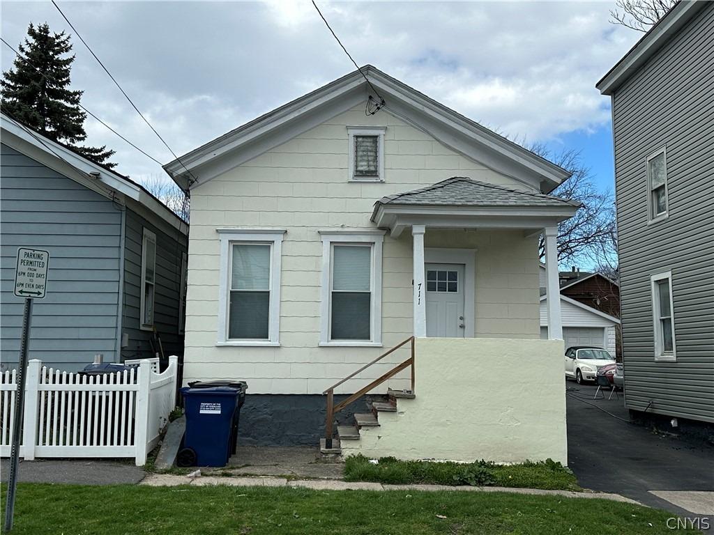E Division St, Syracuse, NY 13208