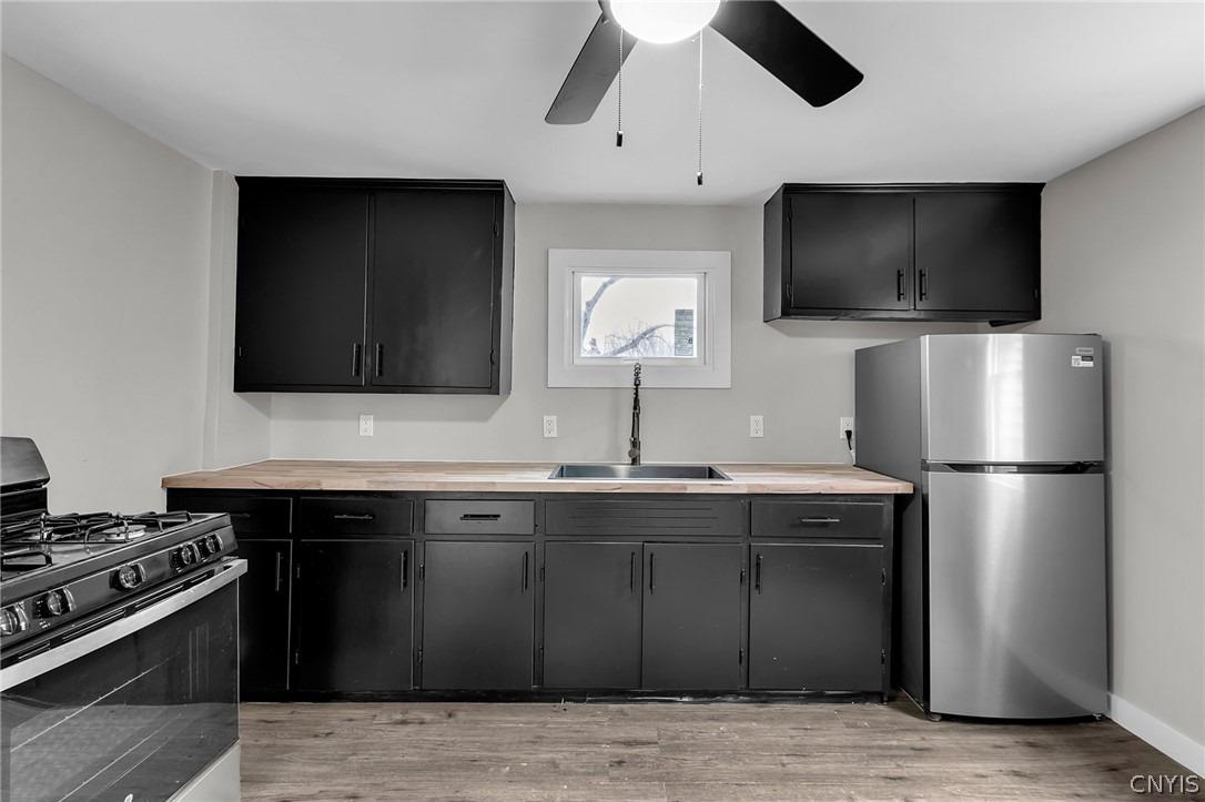 Sharon Pkwy, Buffalo, NY 14218