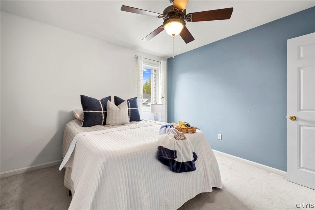Sandbar Ln, Liverpool, NY 13090