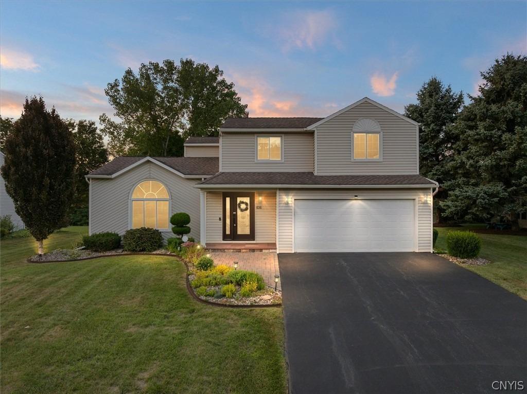 Mallard Dr, Camillus, NY 13031