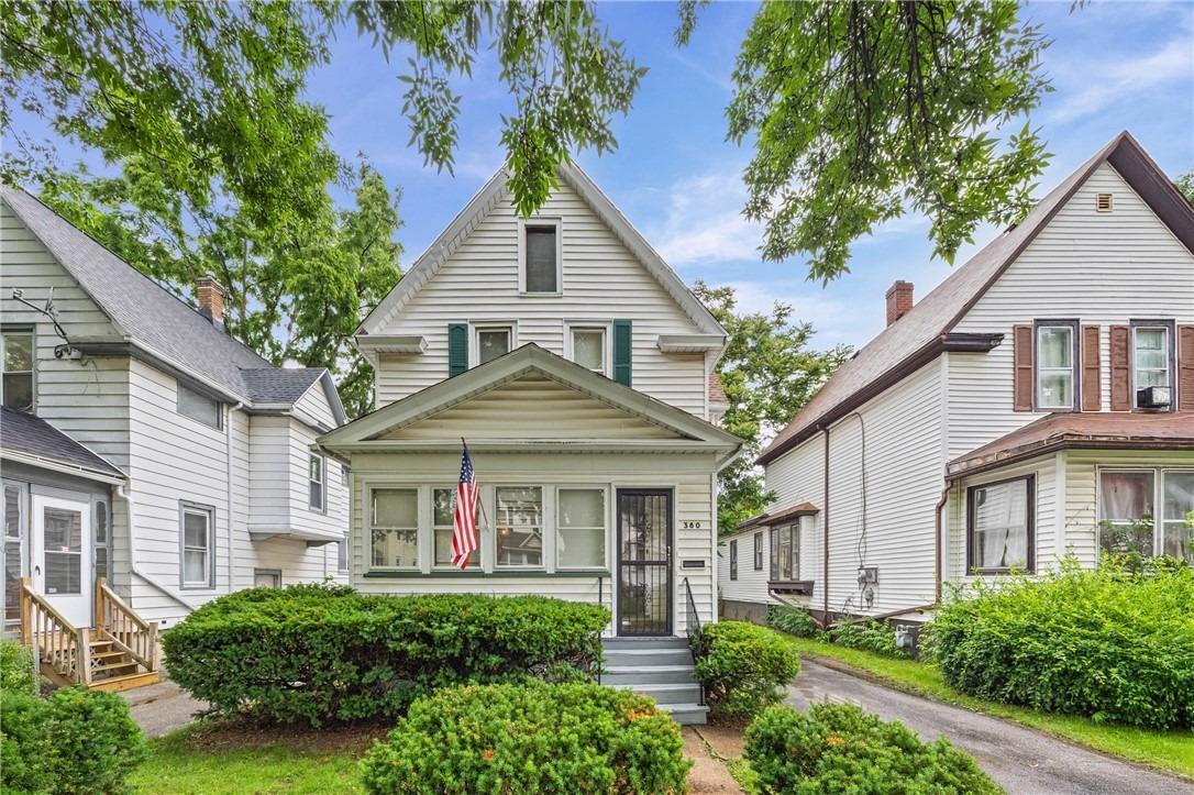 Sawyer St, Rochester, NY 14619