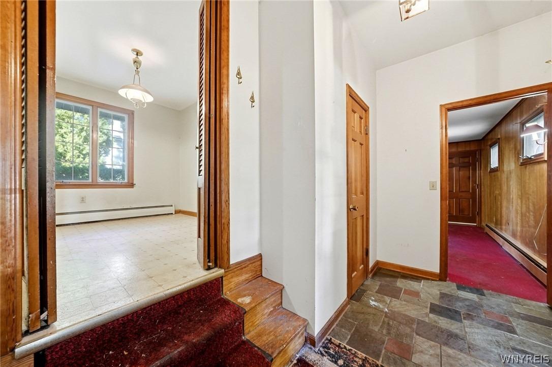 Euclid Ave, Lockport, NY 14094