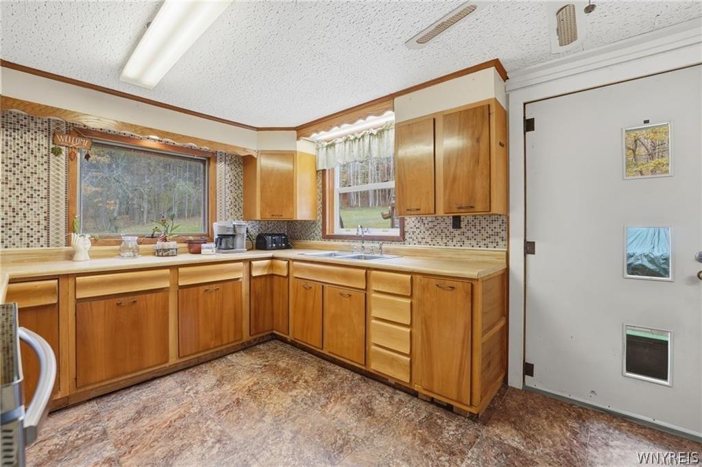 Porter Hollow Rd, Great Valley, NY 14741