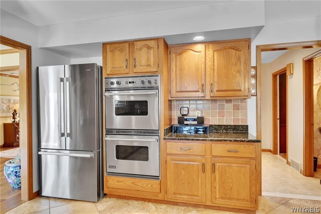 Stratford Ct, East Amherst, NY 14051