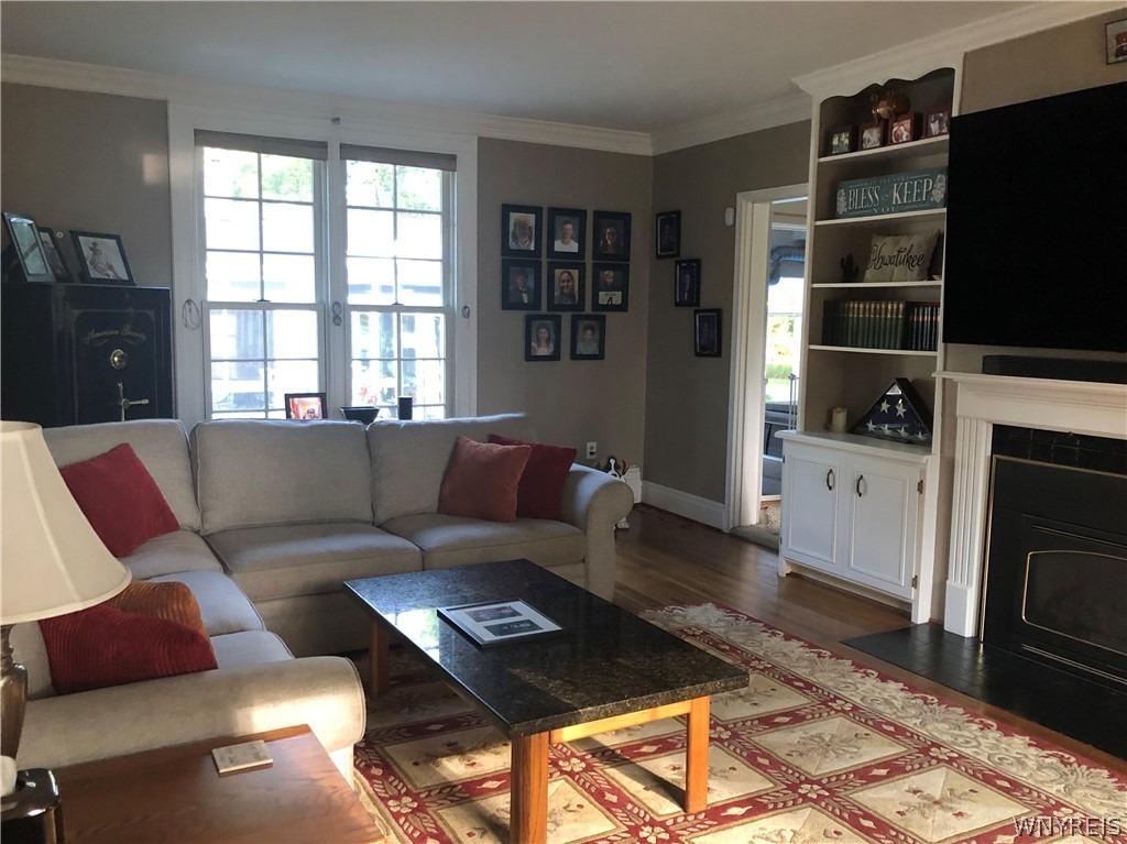 Forest Rd, Lewiston, NY 14092