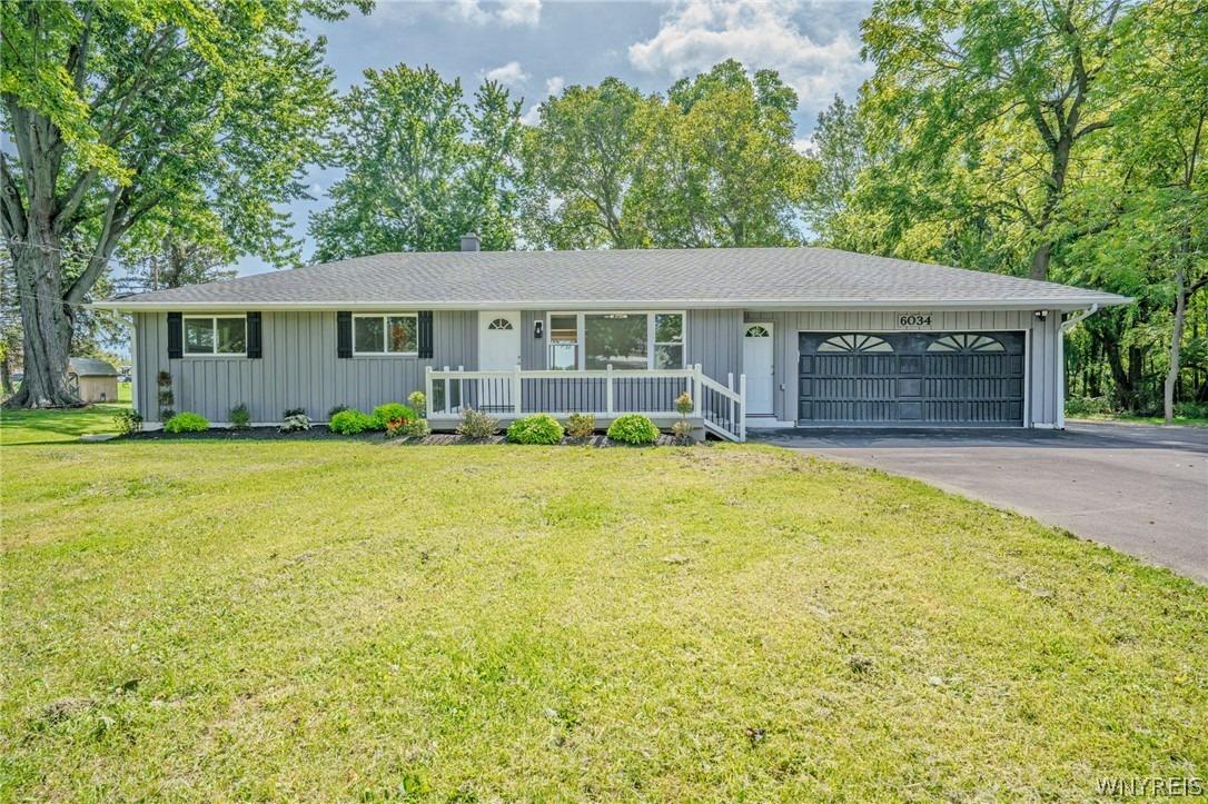 Godfrey Rd, Burt, NY 14028
