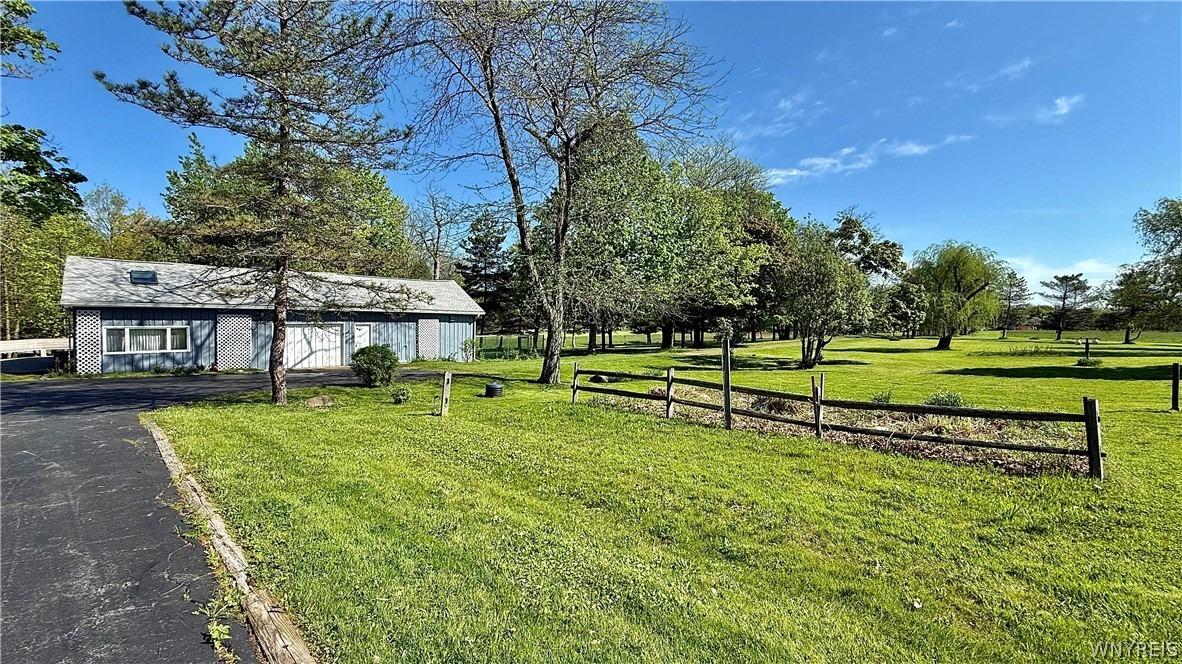 Sweetland Rd, Derby, NY 14047