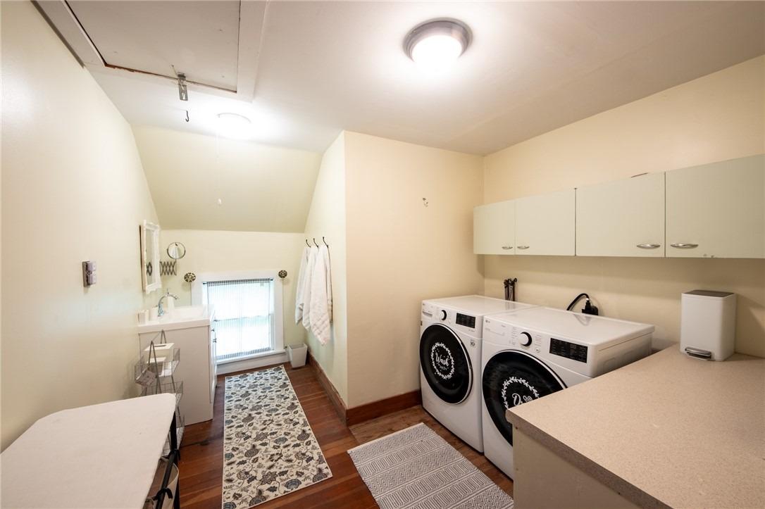 Van Dyke Ave, Stamford, NY 12167