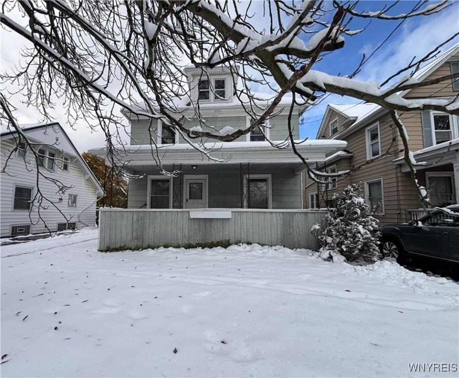 East Ave, Lockport, NY 14094