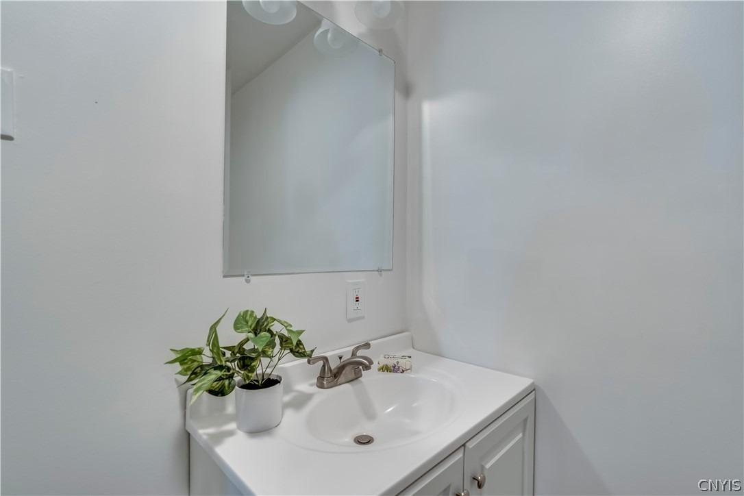 N Clinton St, Carthage, NY 13619