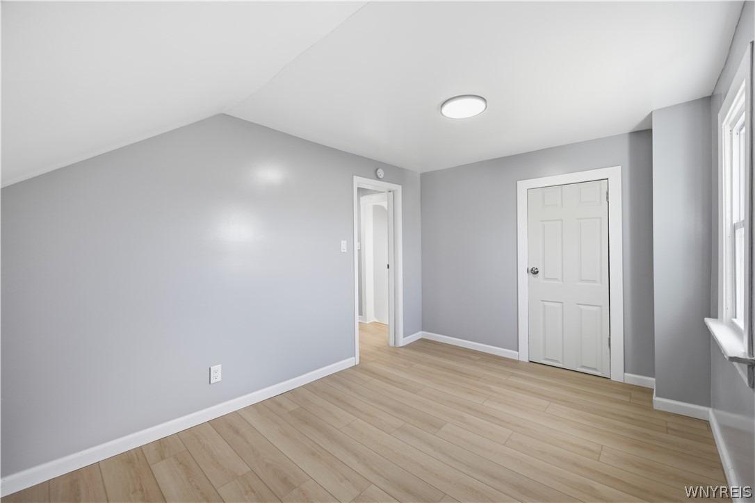 Fennimore Ave, Buffalo, NY 14215