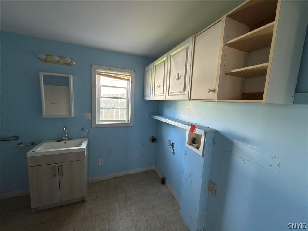 Liberty St, Oswego, NY 13126