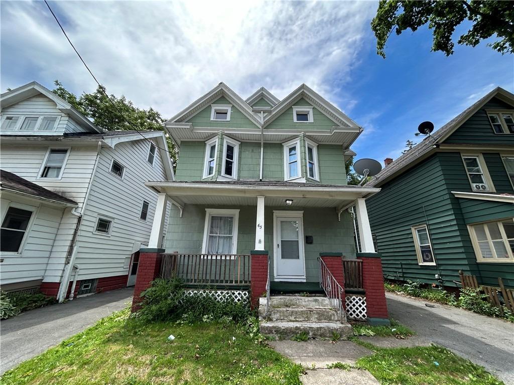 Roycroft Dr, Rochester, NY 14621