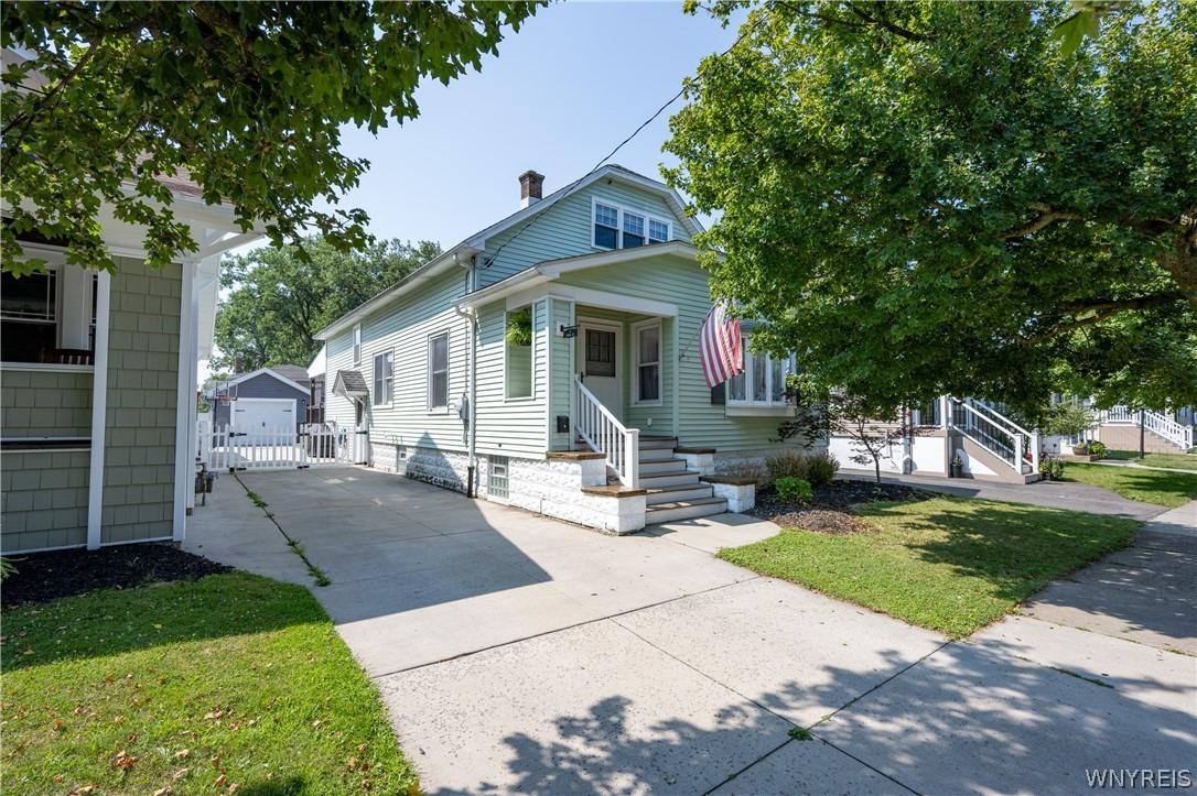 Ramona Ave, Buffalo, NY 14220