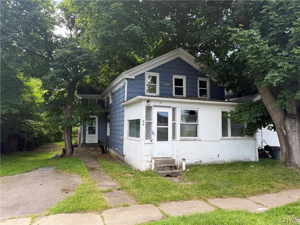 E Schuyler St, Oswego, NY 13126