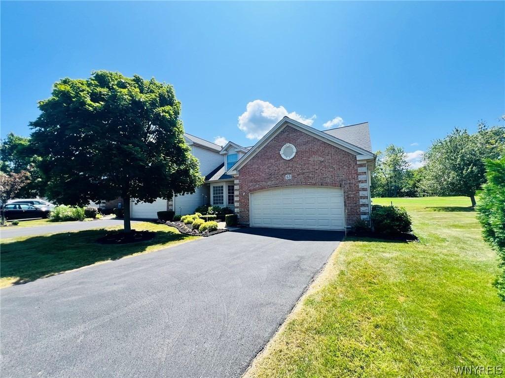 Cloverbank Rd, Hamburg, NY 14075