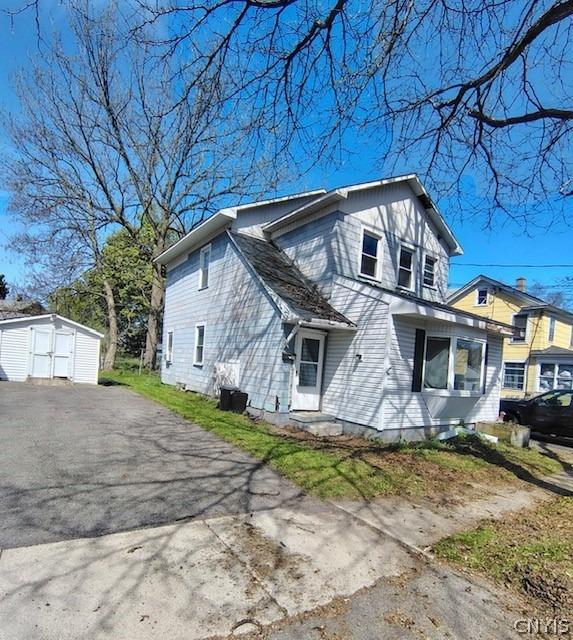 S 1st St, Fulton, NY 13069
