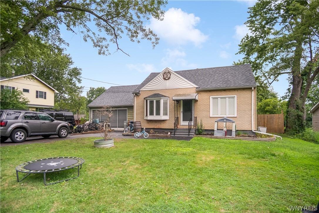 Cox Rd, Grand Island, NY 14072