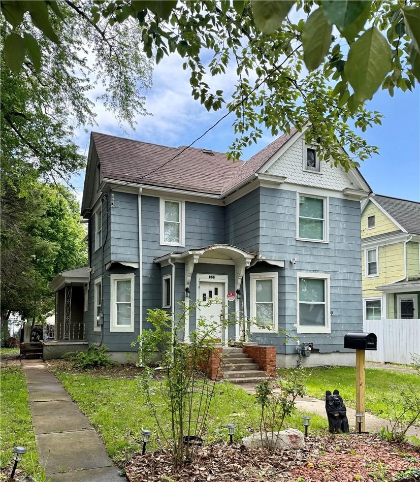 Lyon St, Elmira, NY 14904