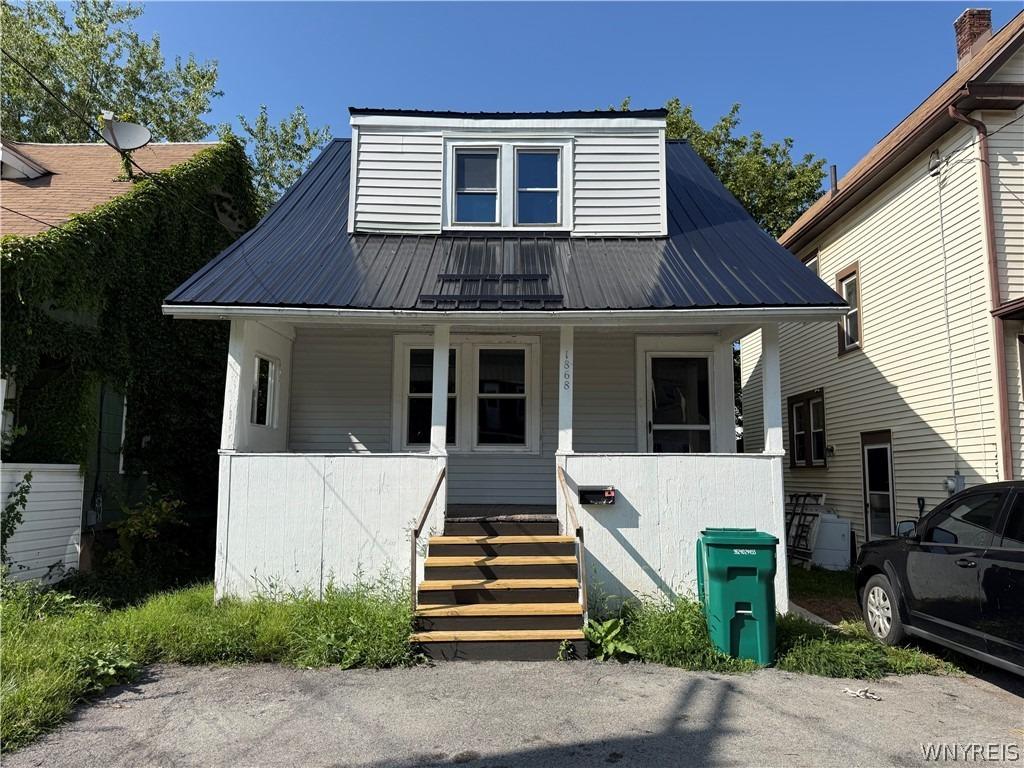 Weston Ave, Niagara Falls, NY 14305