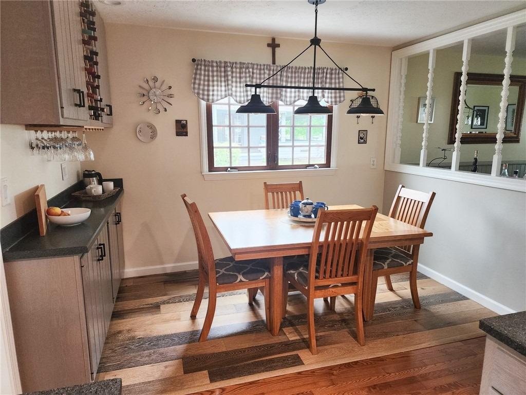 E Lake Rd, Auburn, NY 13021