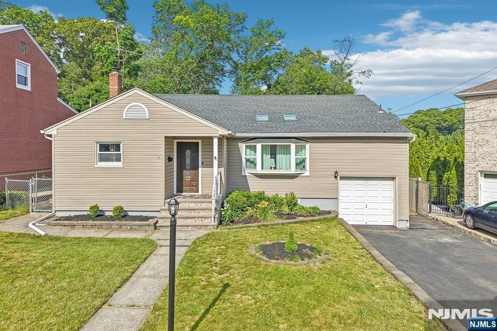 Howard Pl, Nutley, NJ 07110