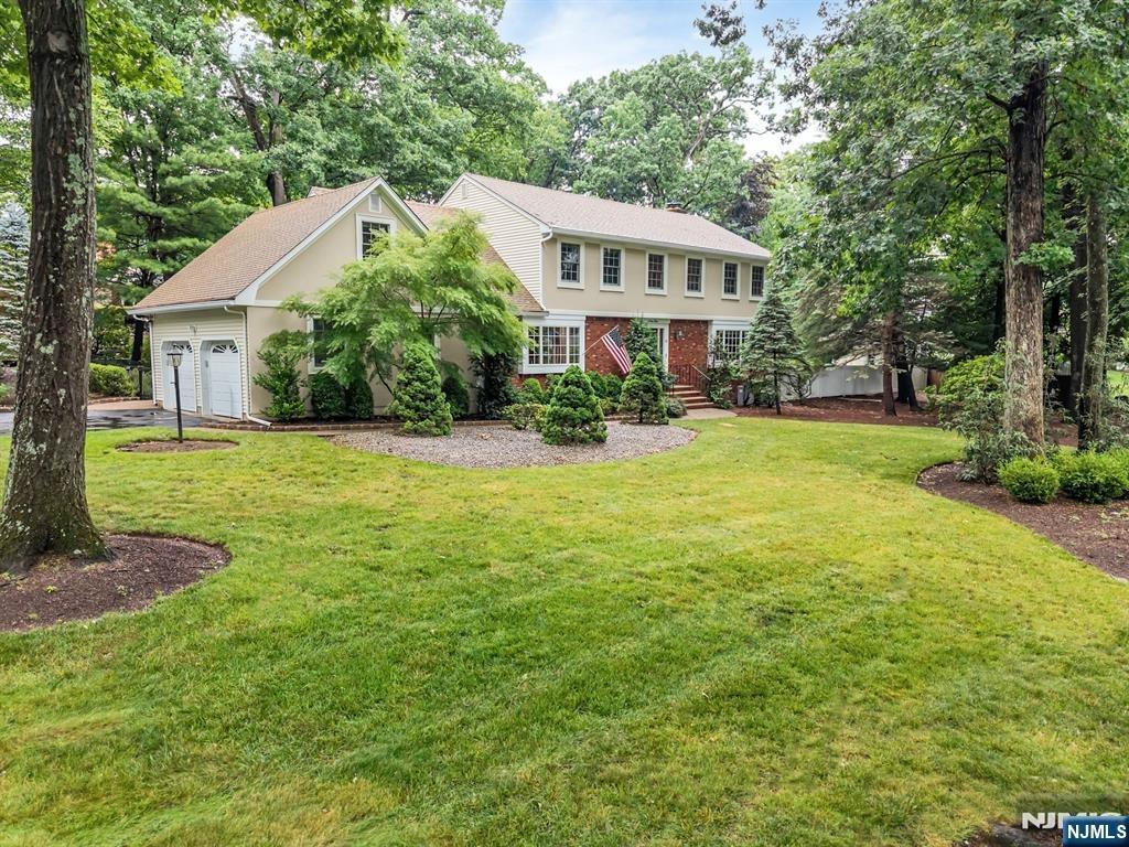 Urban Club Rd, Wayne, NJ 07470