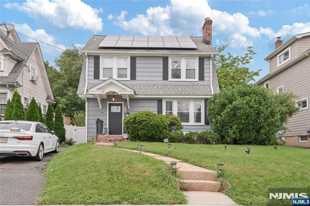 Sandford Ave, North Plainfield, NJ 07060