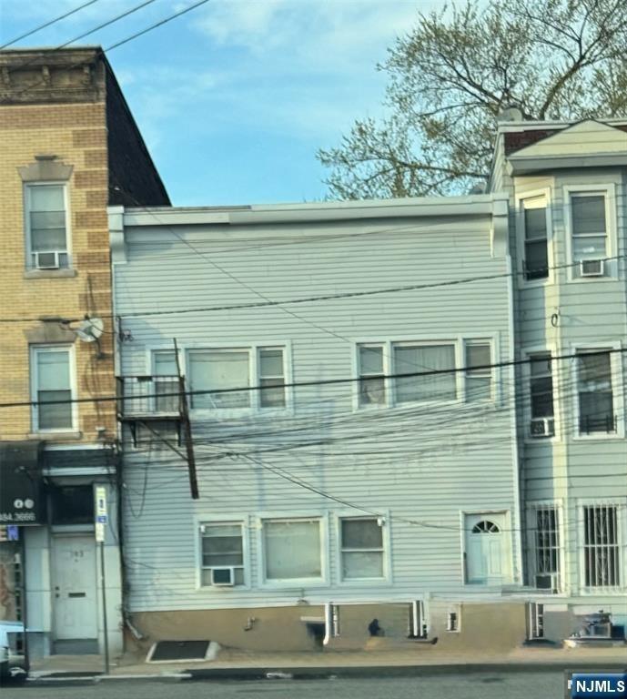 1st Ave W, Newark, NJ 07107