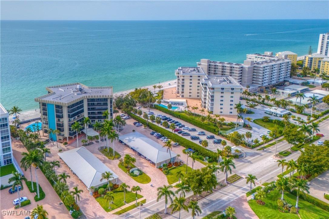 Gulf Shore Blvd N, Naples, FL 34103
