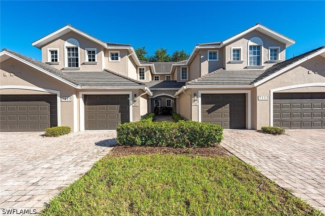 Wild Forest Ct, Naples, FL 34109