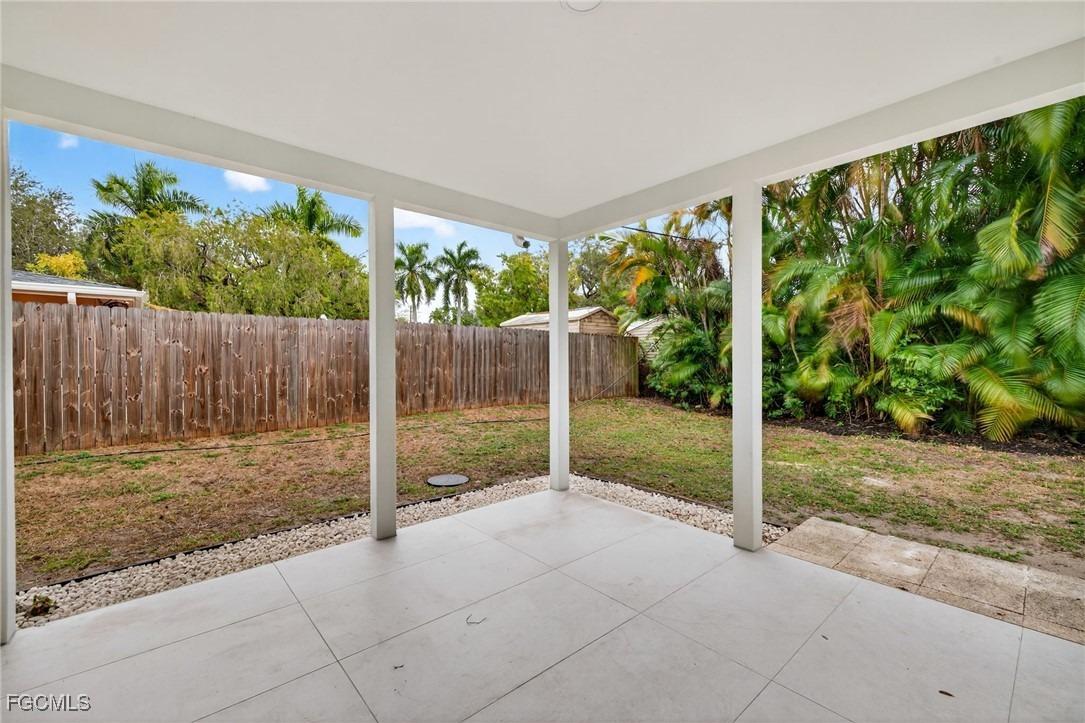 Paloma Dr, Fort Myers, FL 33901