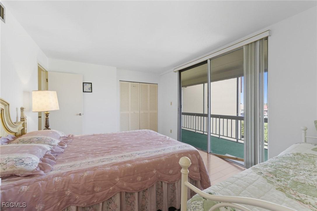 Del Prado Blvd S, Cape Coral, FL 33904