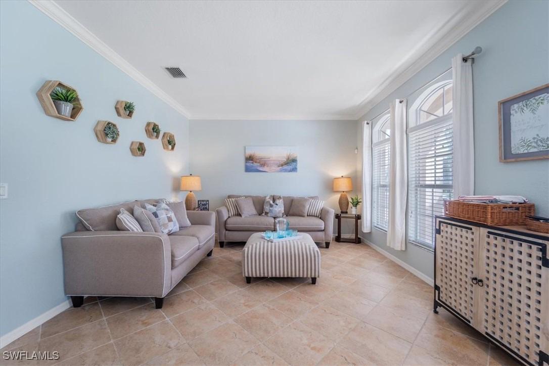 Blue Stone Cir, Fort Myers, FL 33913