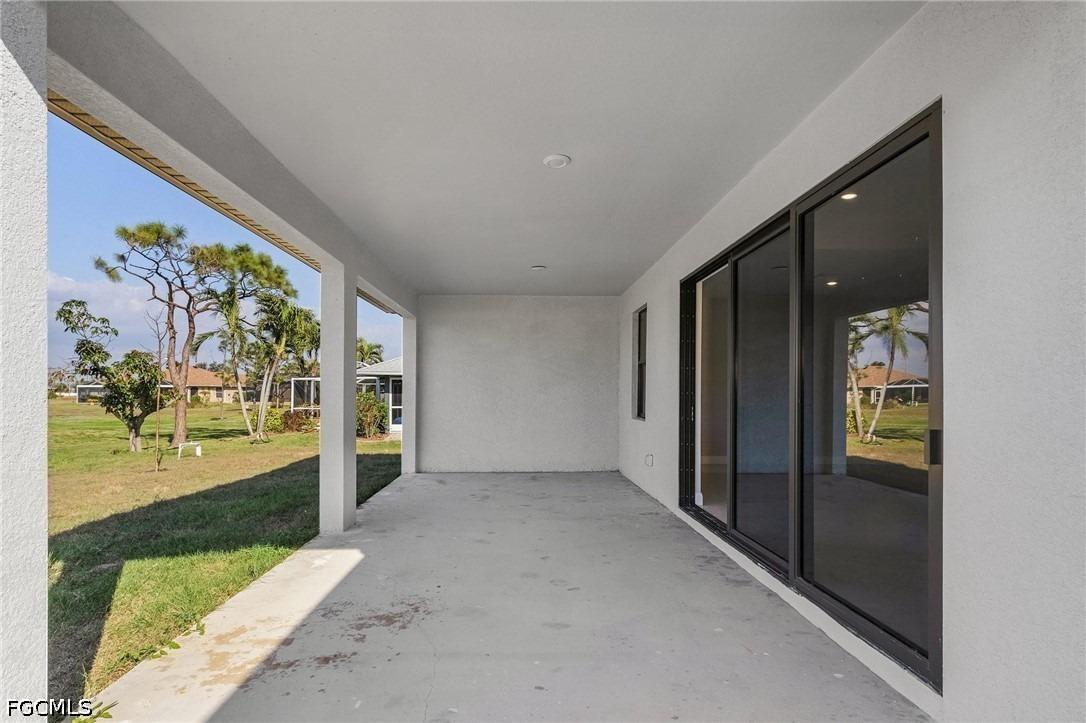 Diplomat Pkwy W, Cape Coral, FL 33993
