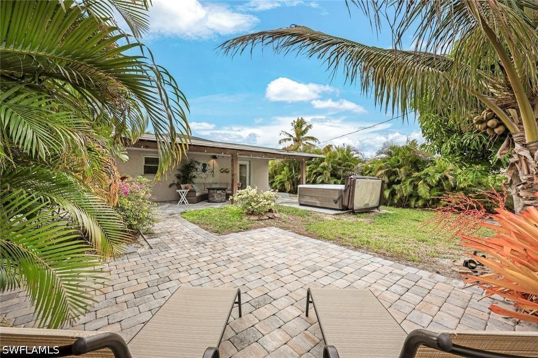 101st Ave N, Naples, FL 34108
