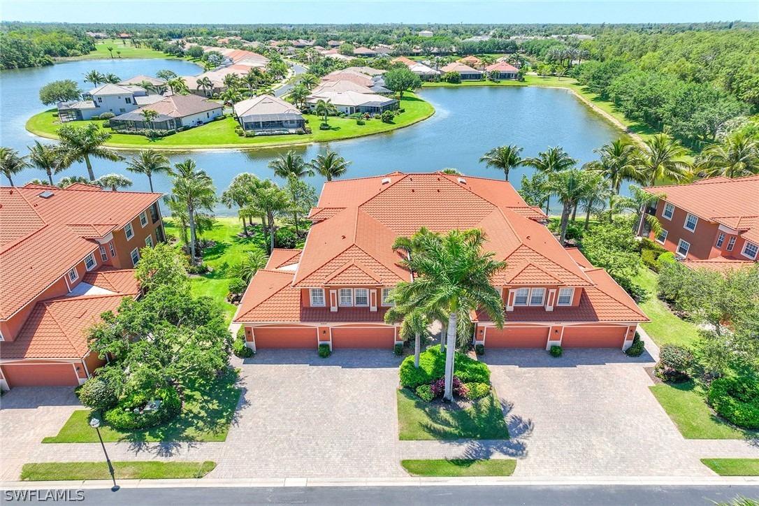 Legacy Cir, Naples, FL 34113