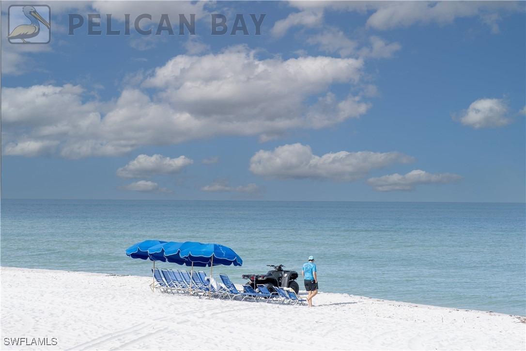 Abbington Cir, Naples, FL 34108