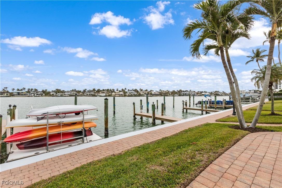 Gulf Shore Blvd N, Naples, FL 34103