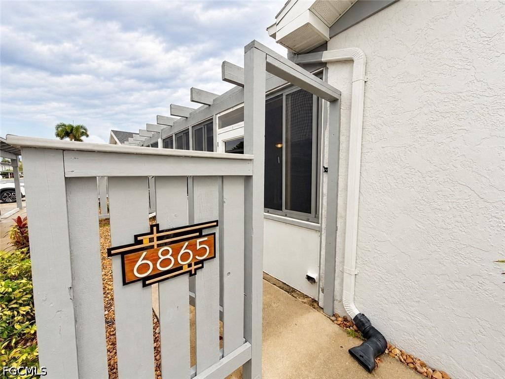 Sandtrap Dr, Fort Myers, FL 33919