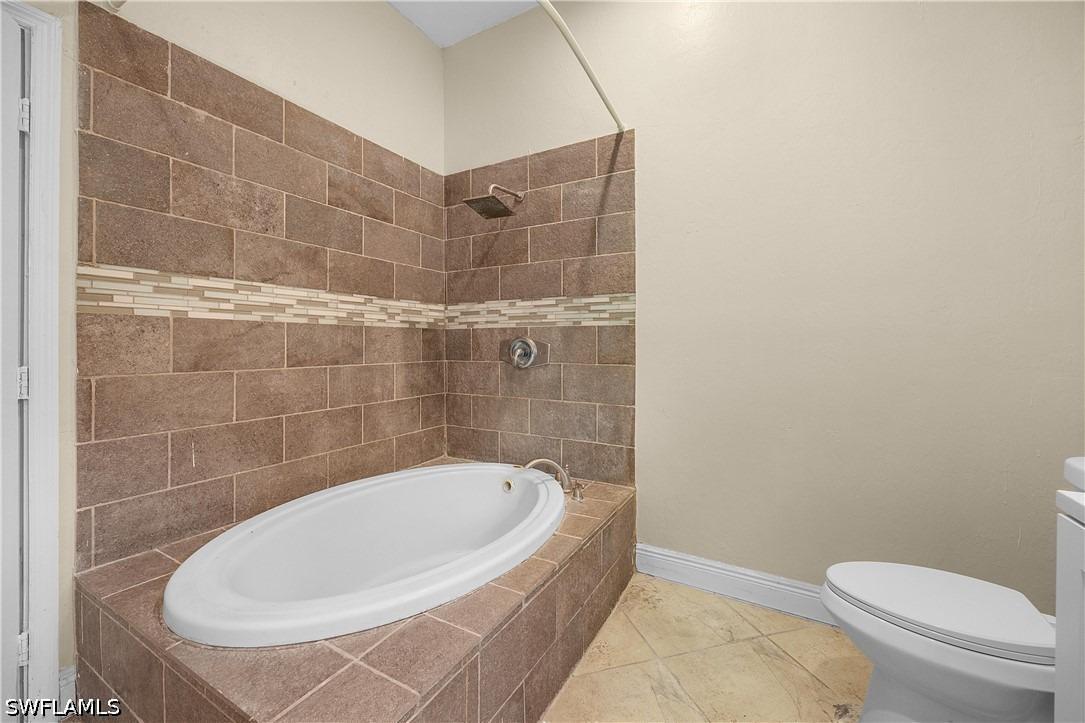 Marx Dr, North Fort Myers, FL 33917
