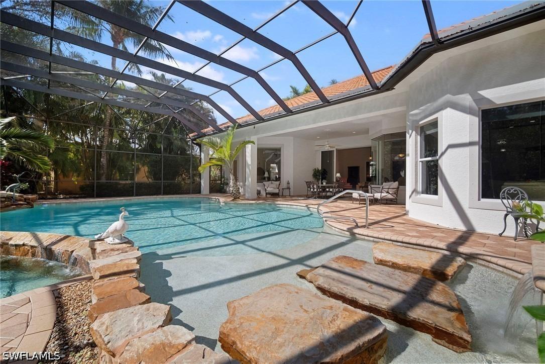 Palmer Ct, Naples, FL 34113