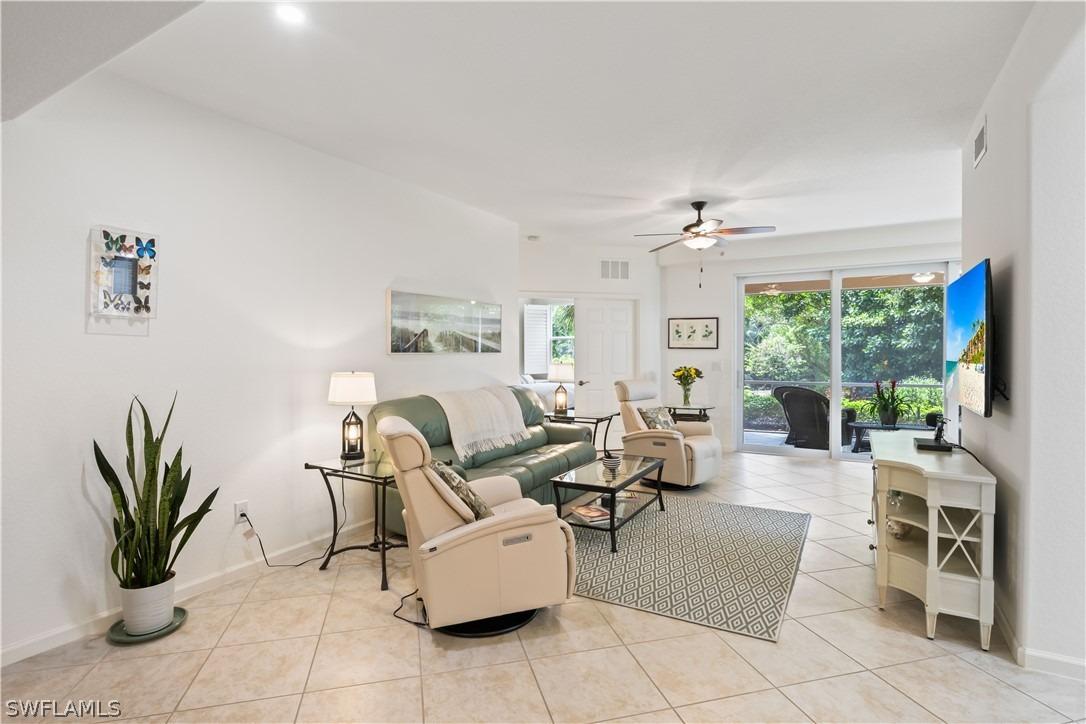 Alden Woods Cir, Naples, FL 34113
