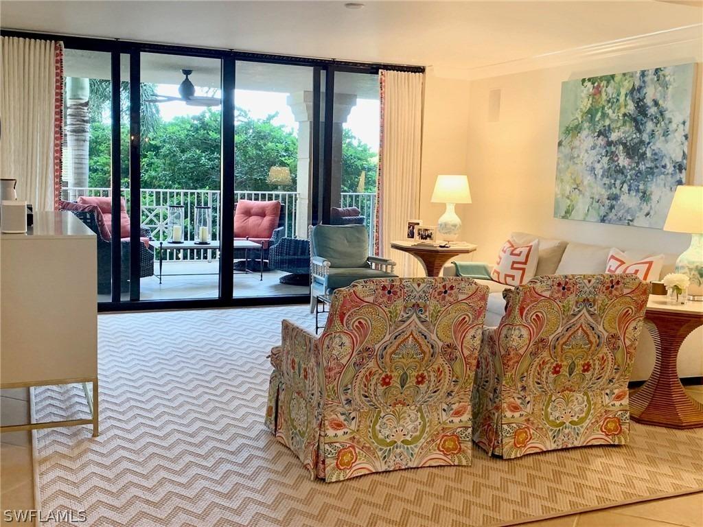 Nicholas Blvd, Naples, FL 34108
